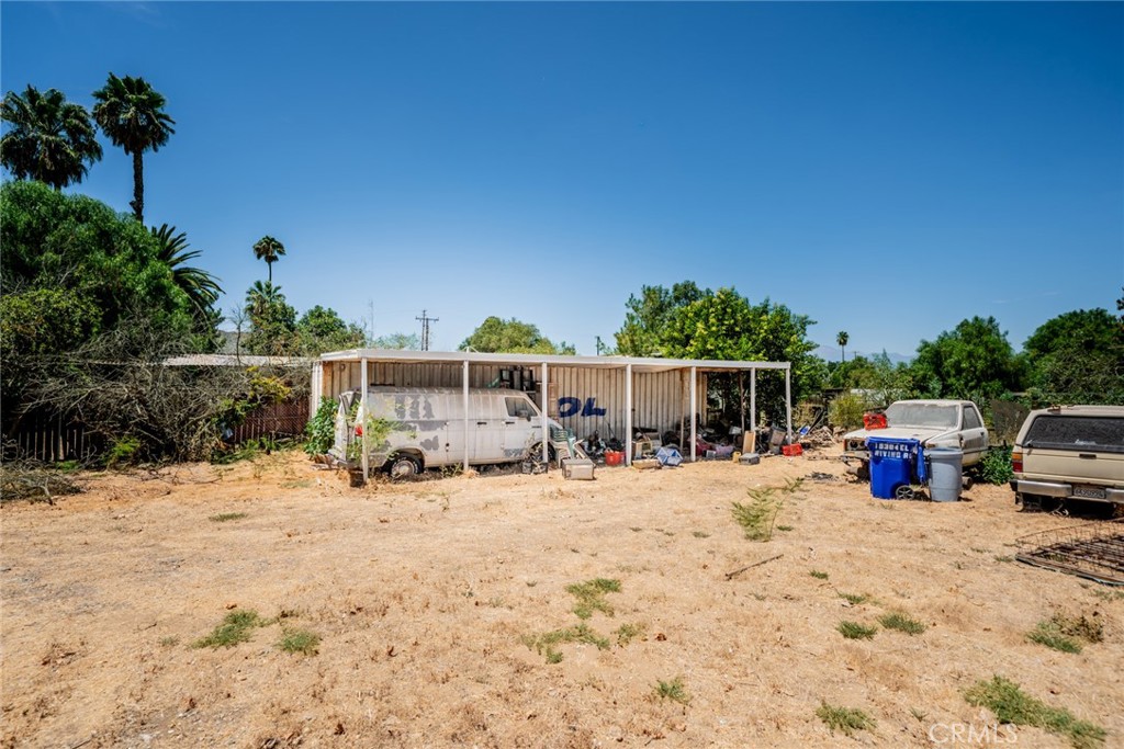 19384 El Rivino Road Bloomington, CA 92316 - Photo 21 of 31 Gallery Image 21