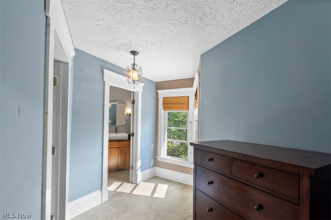 2935 Somerton Road Cleveland, OH 44118 - Photo 20 of 29