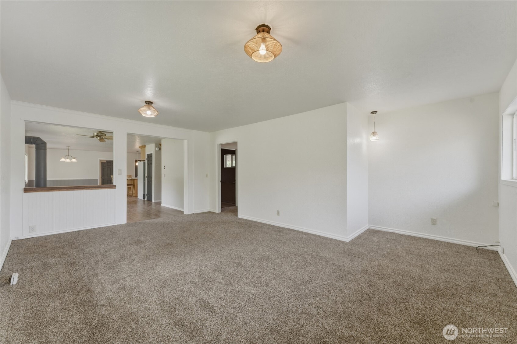 54068 Walla Walla River Road Milton Freewater, OR 97862 - Photo 5 of 35