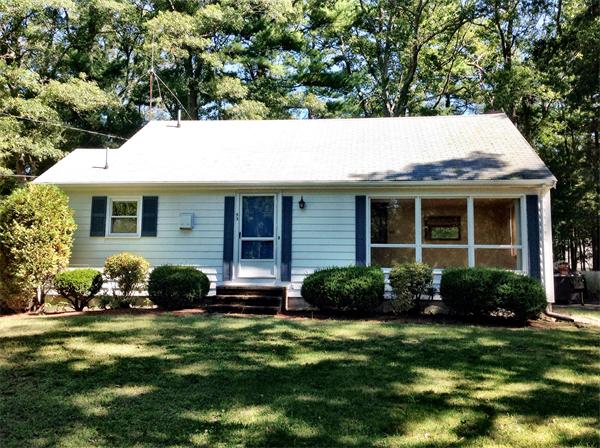 53 Chestnut Road Halifax, MA 02338 - Photo 1 of 17 Gallery Image 1