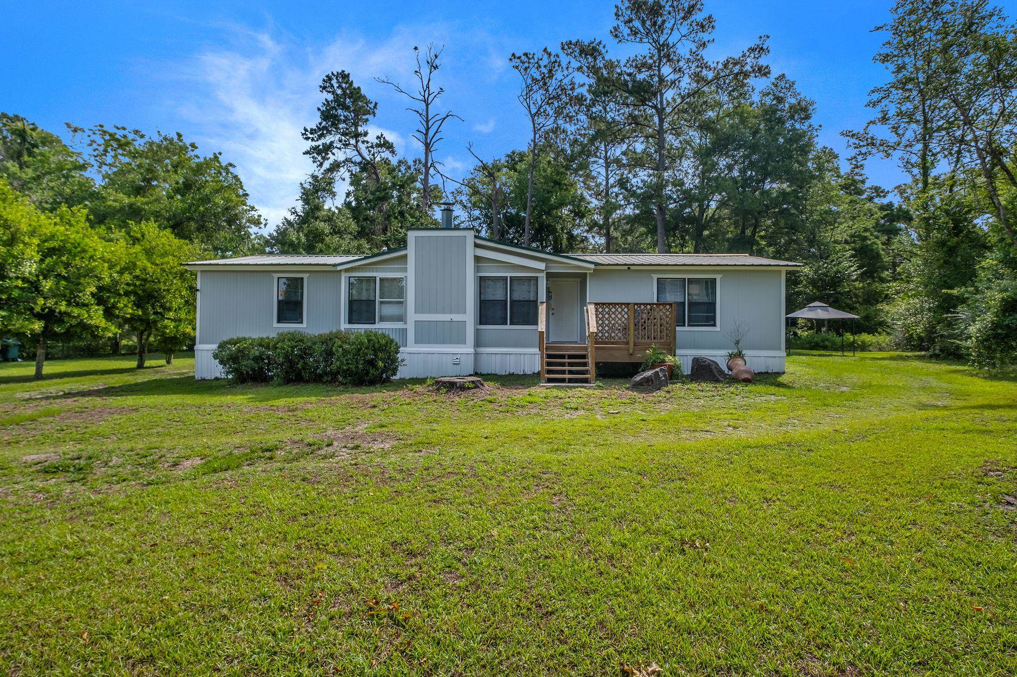 145 Richardson Road Crawfordville, FL 32327 - Photo 2 of 28