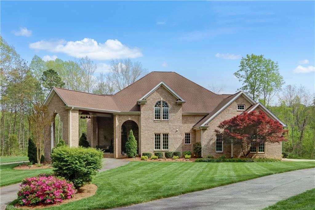 4905 Robdot Drive Oak Ridge, NC 27310 - Photo 2 of 50