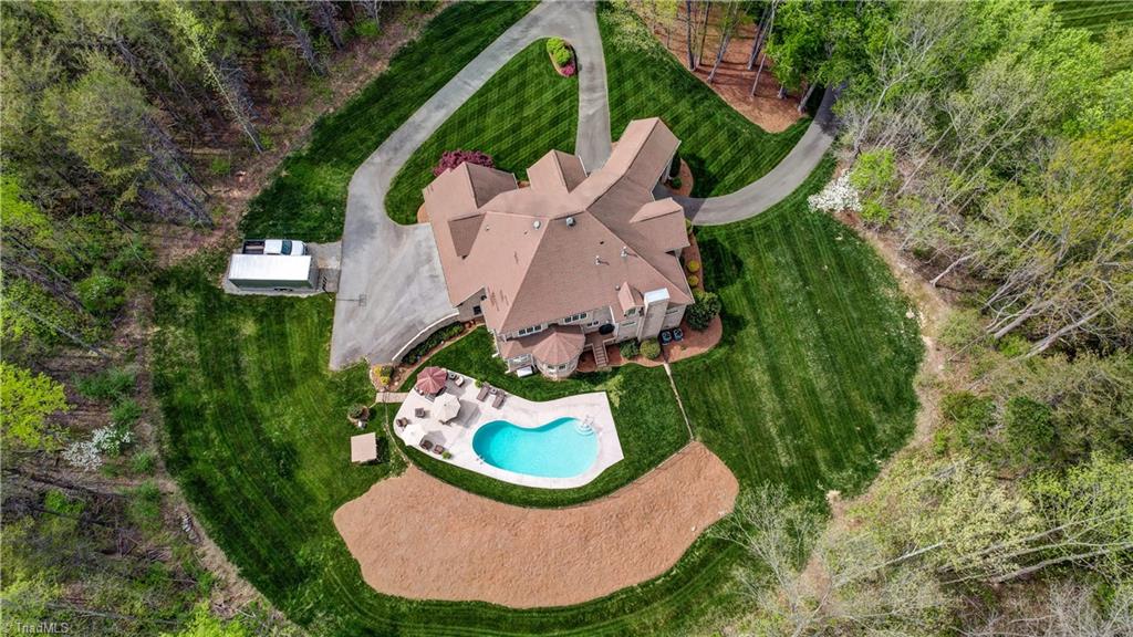 4905 Robdot Drive Oak Ridge, NC 27310 - Photo 48 of 50