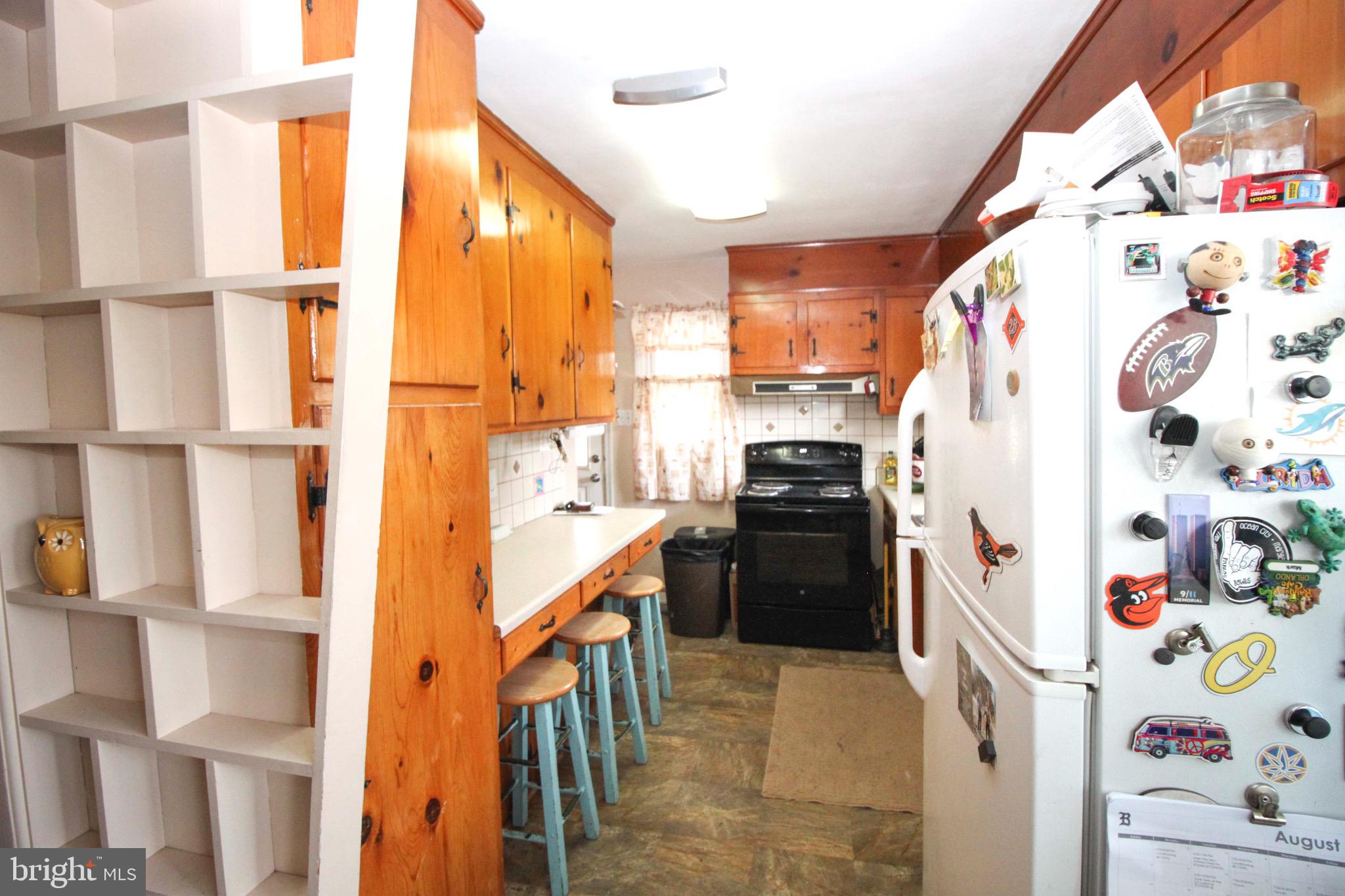 16731 Fairview Road Hagerstown, MD 21740 - Photo 12 of 42 Kitchen Photo 2