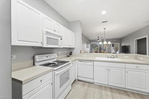 $350,000 | 8259 Parkstone Place, Unit 8202, Naples, FL 34120