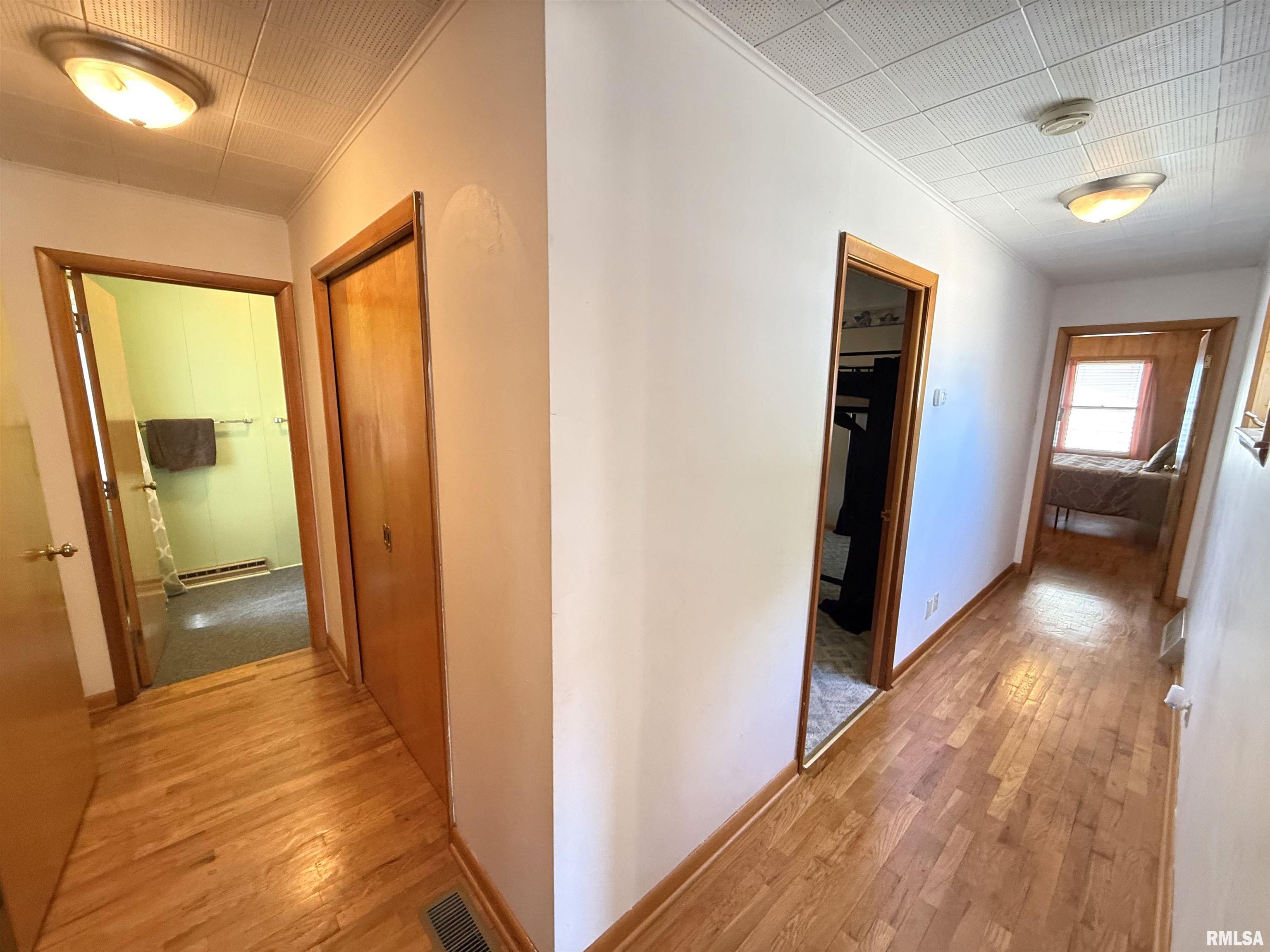 2241 Spring Street Quincy, IL 62301 - Photo 37 of 46