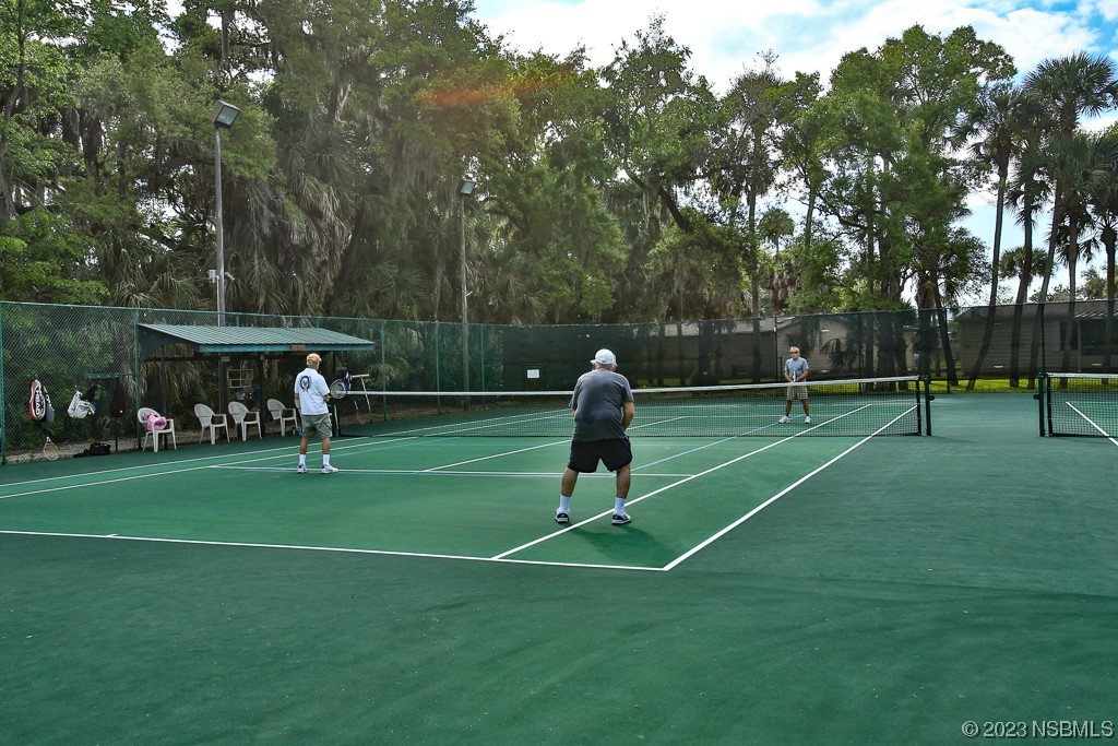 503 Halyard Circle Edgewater, FL 32141 - Photo 49 of 50 a view of a basketball court
