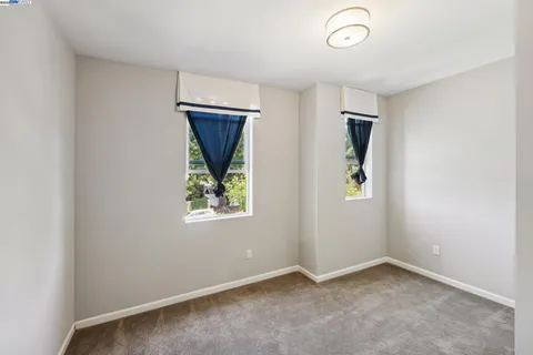 $590,000 | 517 Boyd Street, Santa Rosa, CA 95407