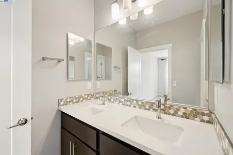 $590,000 | 517 Boyd Street, Santa Rosa, CA 95407