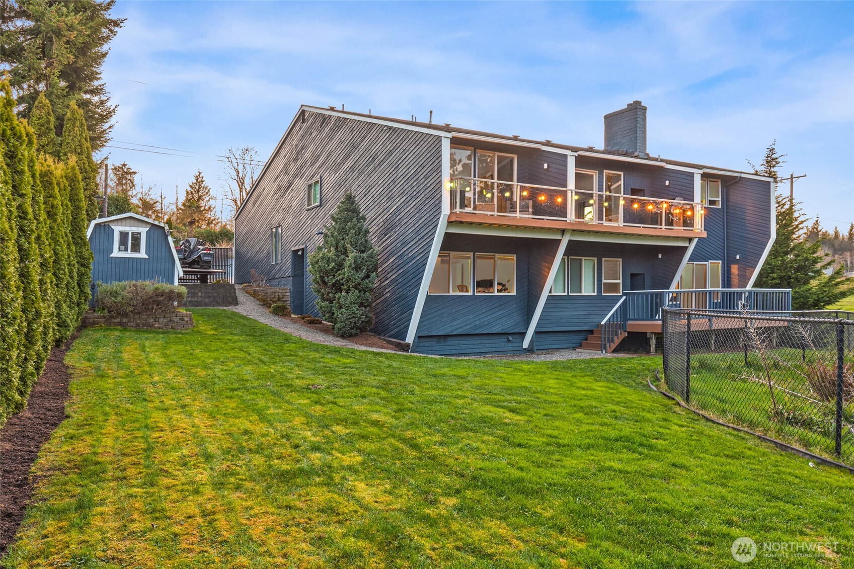 1401 Vernon Road Lake Stevens, WA 98258 - Photo 38 of 40 Gallery Image 38
