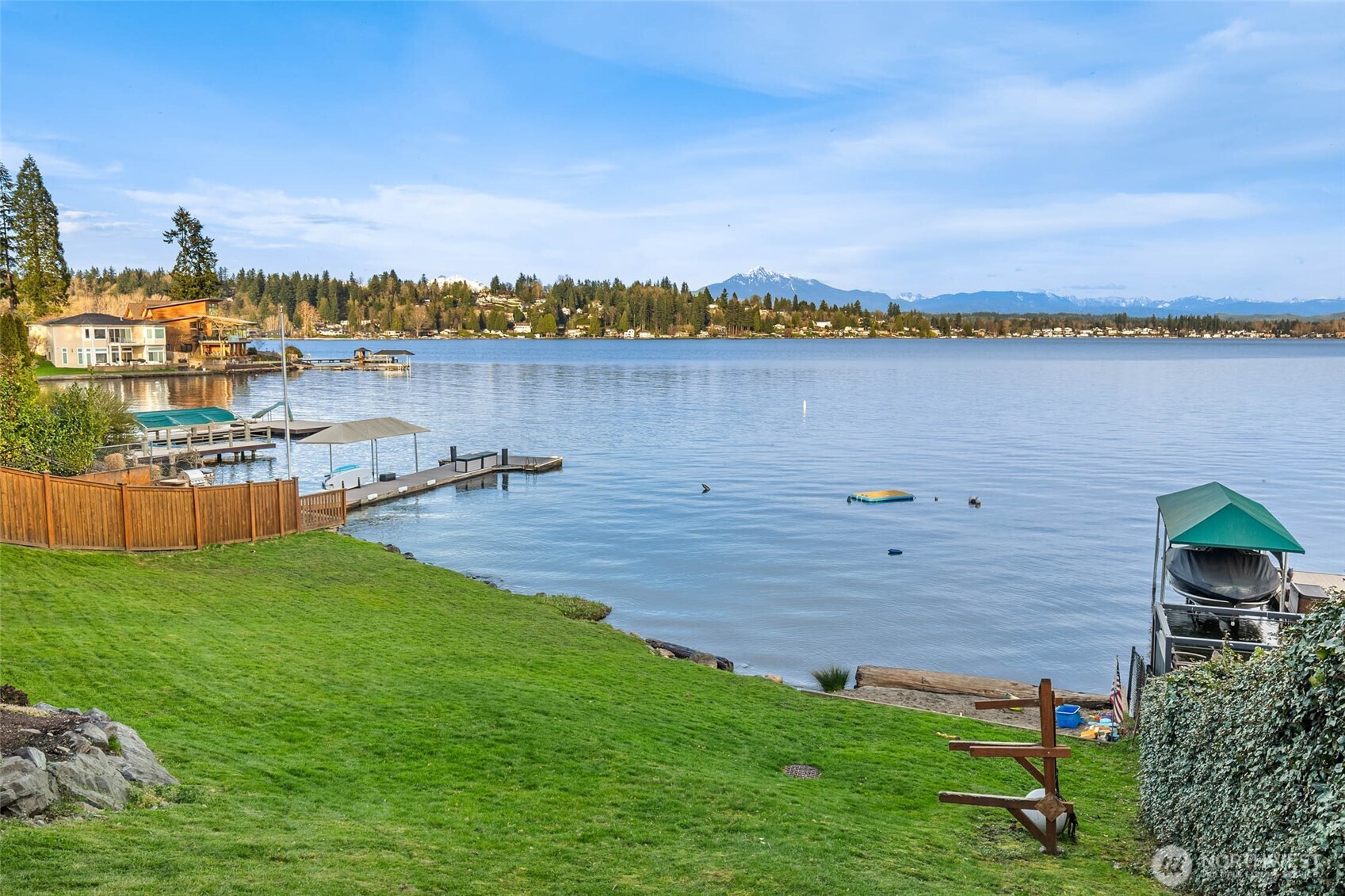 1401 Vernon Road Lake Stevens, WA 98258 - Photo 5 of 40 Gallery Image 5