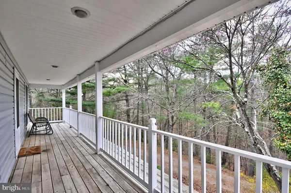 $516,500 | 235 Peppermint Spring Lane, Winchester, VA 22603