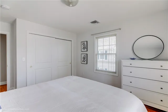 $4,800 | 17 Clinton Street, Newport, RI 02840