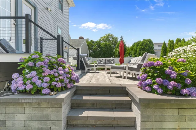 $4,800 | 17 Clinton Street, Newport, RI 02840