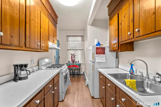 $600,000 | 380 Arch Street, New Britain, CT 06051