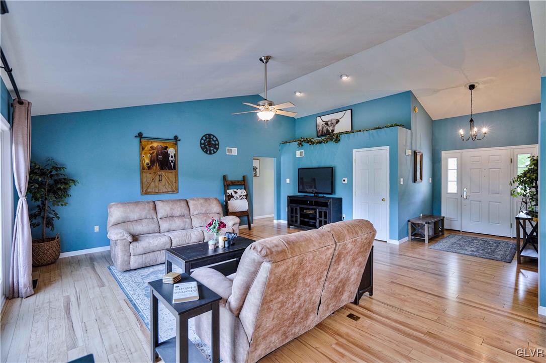 3775 Long Run Road Lehighton, PA 18235 - Photo 10 of 50 Gallery Image 10