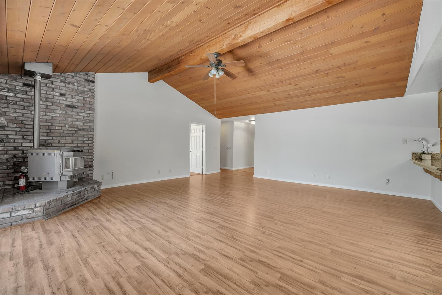 5990 Barton Road Loomis, CA 95650 - Photo 8 of 67