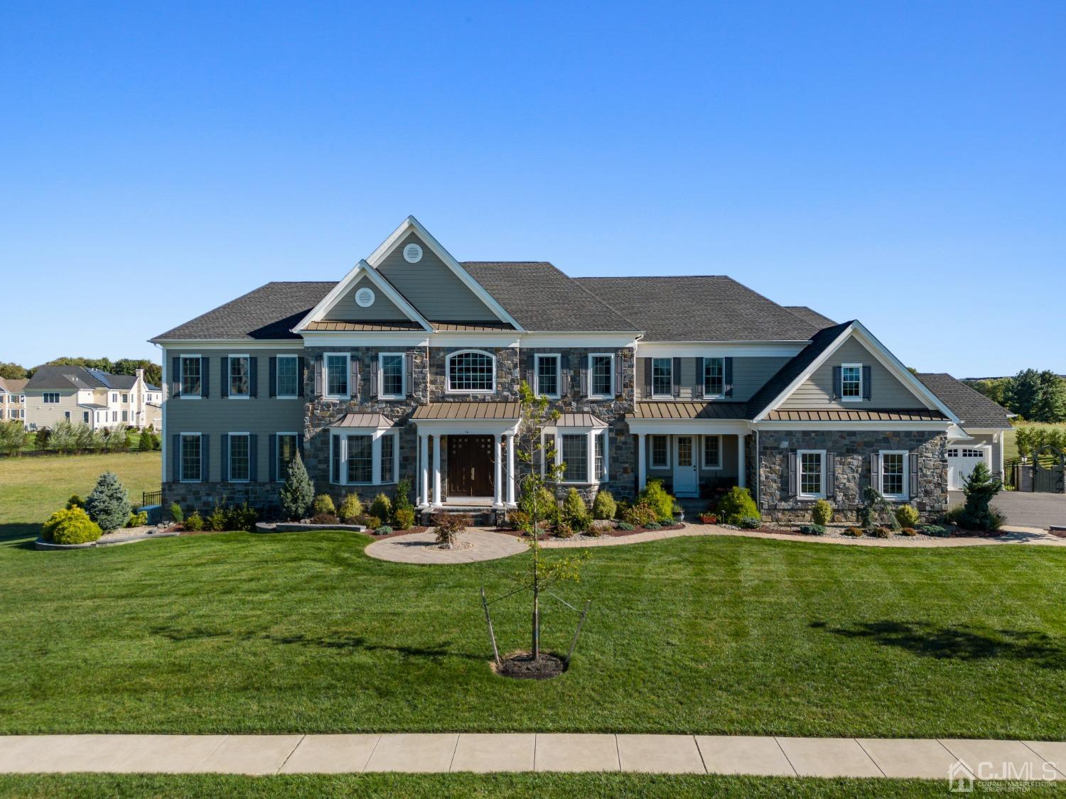 14 Exeter Way Holmdel, NJ 07733 - Photo 2 of 43