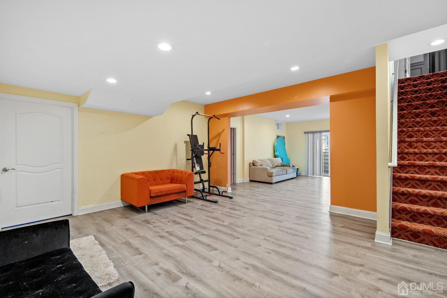 14 Exeter Way Holmdel, NJ 07733 - Photo 34 of 43