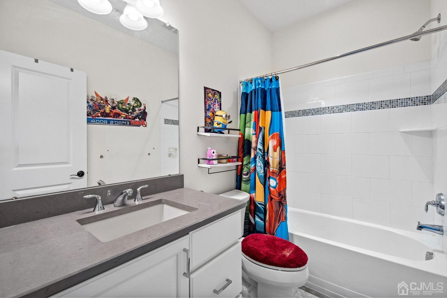 14 Exeter Way Holmdel, NJ 07733 - Photo 36 of 43