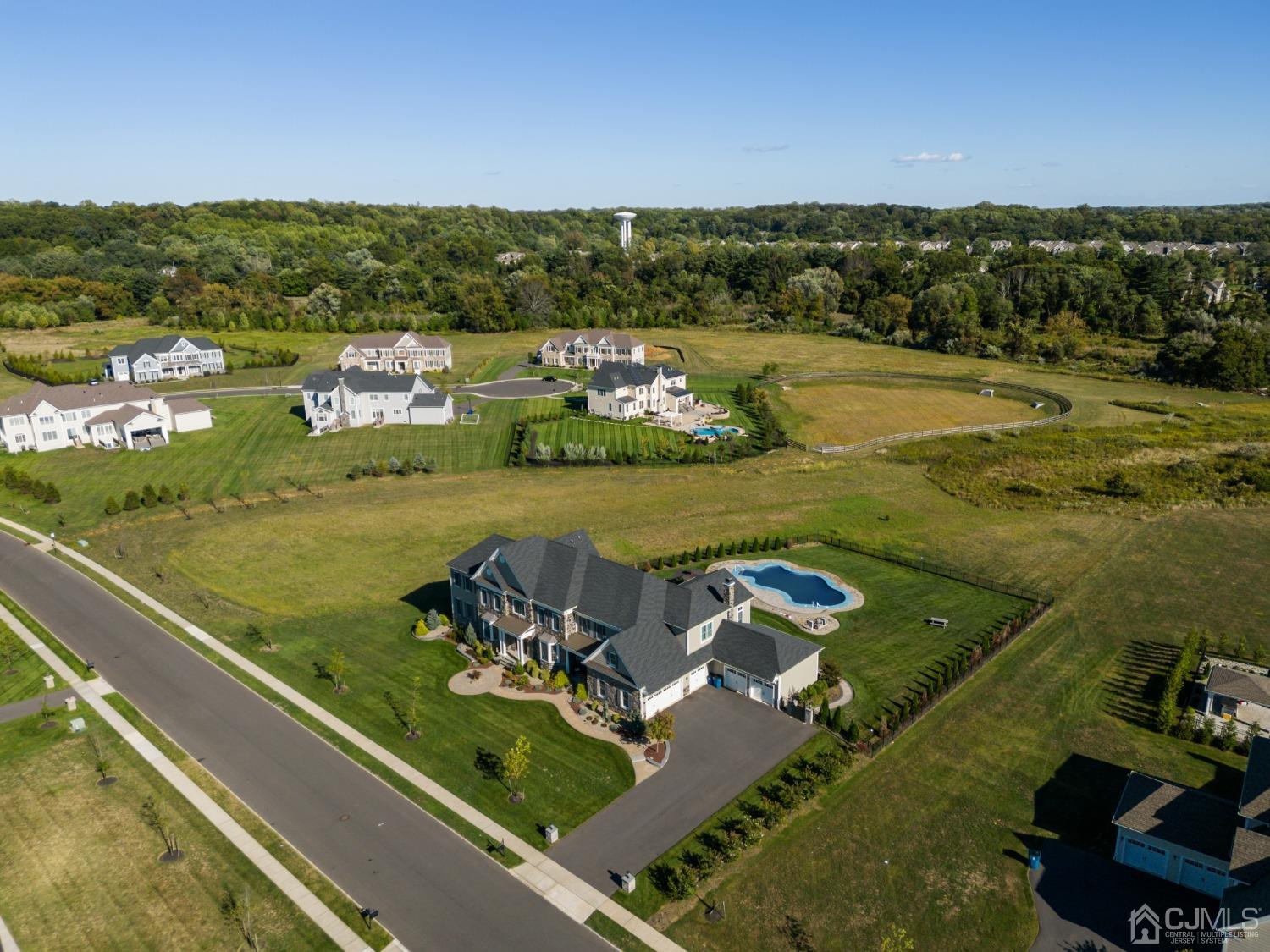 14 Exeter Way Holmdel, NJ 07733 - Photo 10 of 43