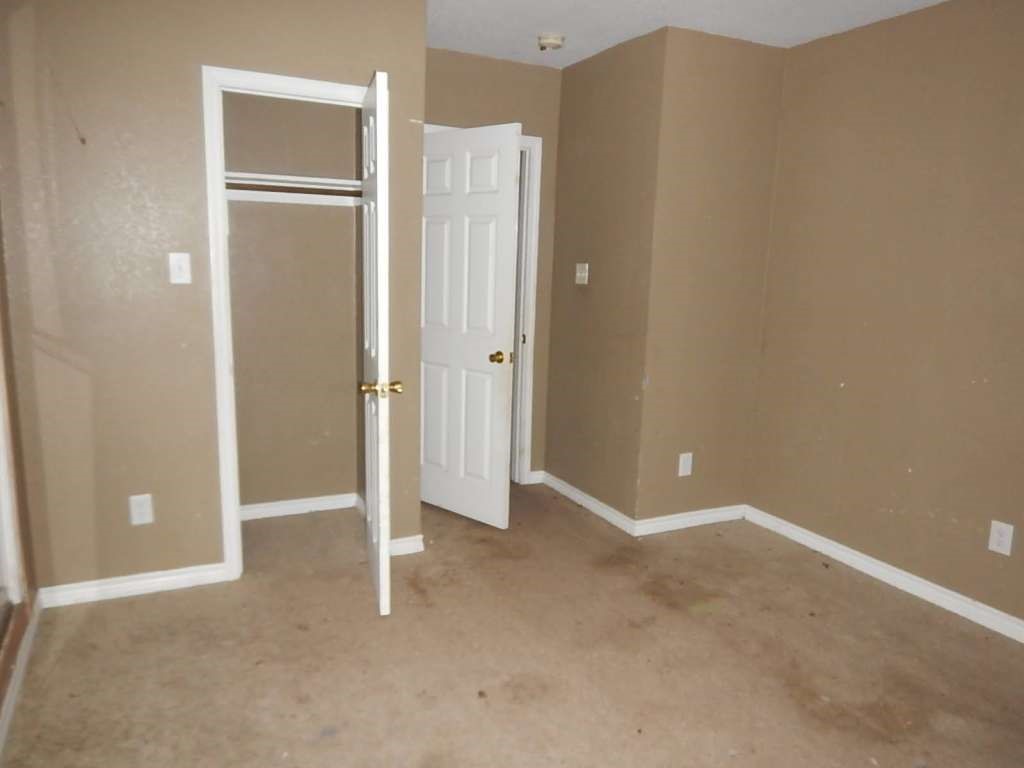 248 Avant Lane Port Arthur, TX 77642 - Photo 8 of 11