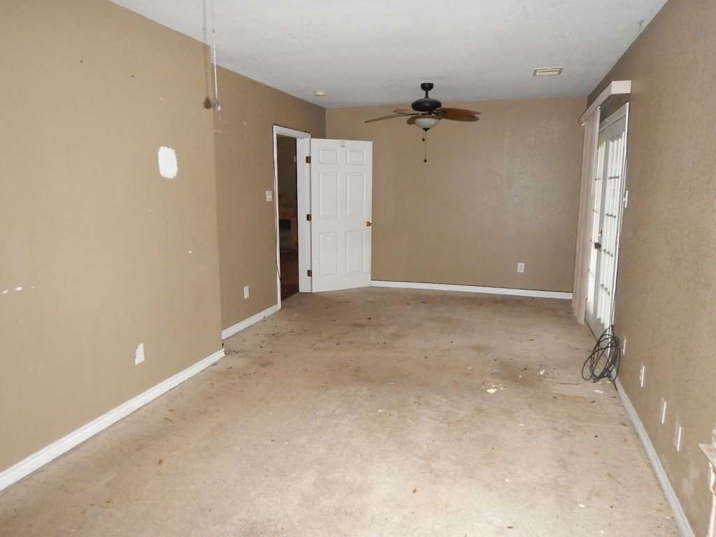248 Avant Lane Port Arthur, TX 77642 - Photo 10 of 11