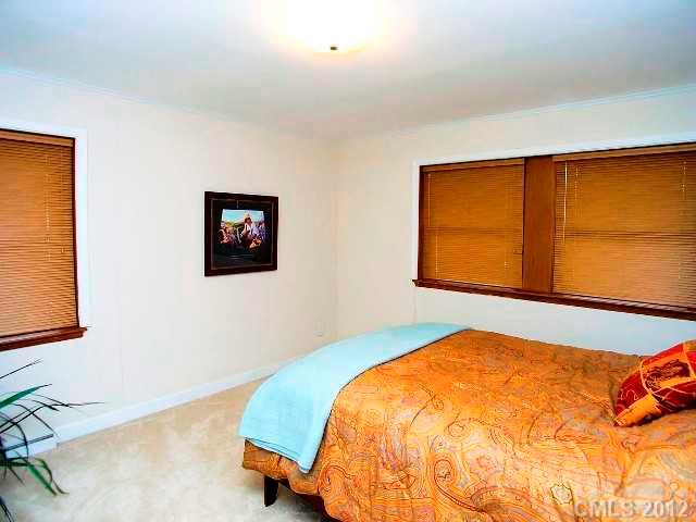 3332 Highview Road Charlotte, NC 28210 - Photo 11 of 16 Gallery Image 11