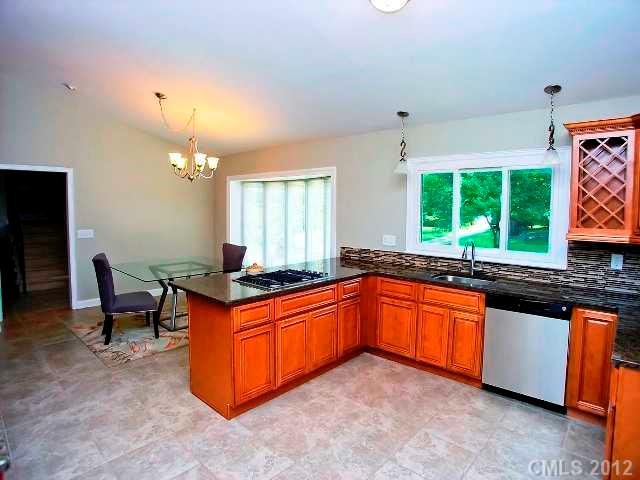 3332 Highview Road Charlotte, NC 28210 - Photo 5 of 16 Gallery Image 5