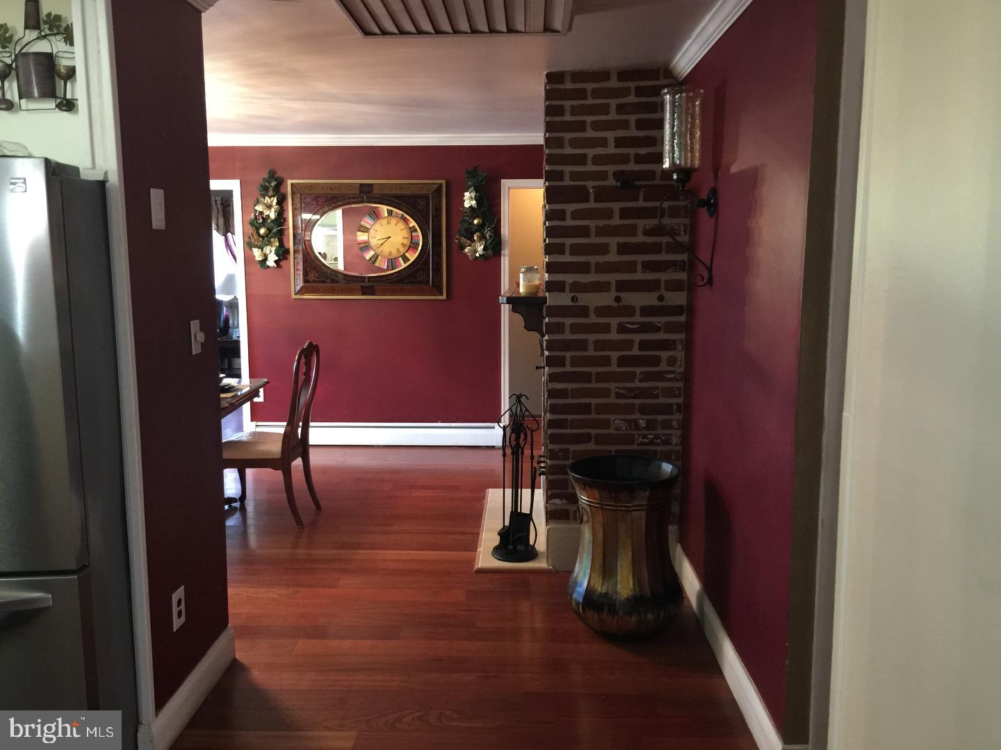 44 Ivory Rock Road Levittown, PA 19057 - Photo 6 of 20 Gallery Image 6