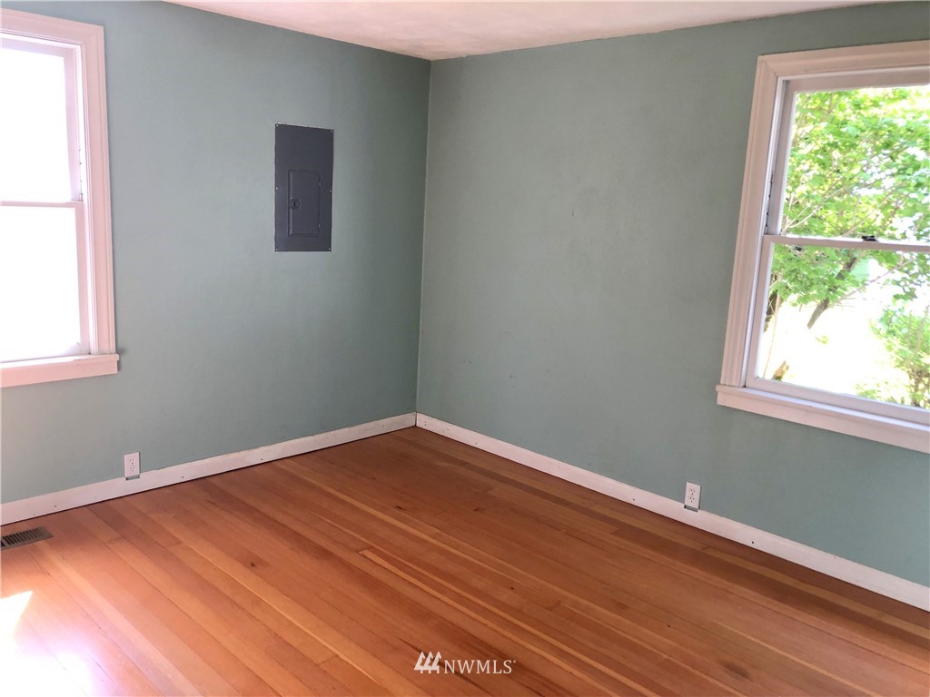 10343 Langworthy Road Southwest Rochester, WA 98579 - Photo 14 of 24