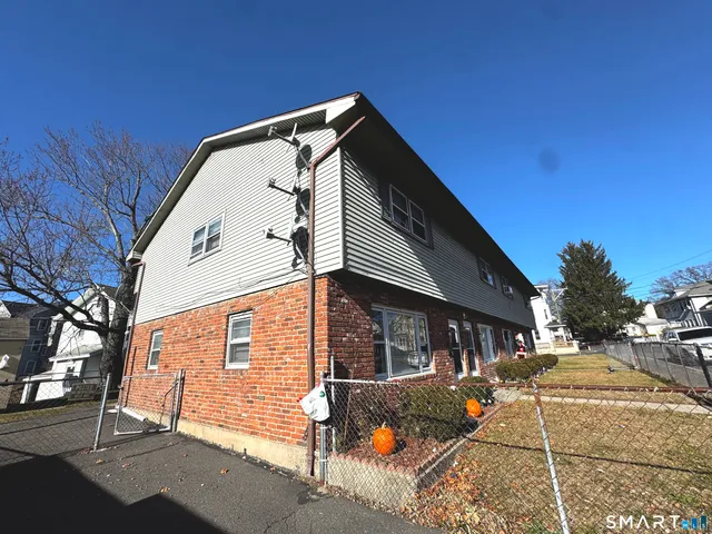 $699,000 | 118 Fairmount Street, Waterbury, CT 06706