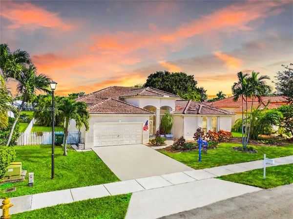 $620,000 | 2835 Fairways Drive, Homestead, FL 33035