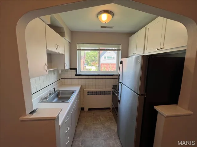 $1,095 | 1005 Claytonia Terrace, Richmond Heights, MO 63117