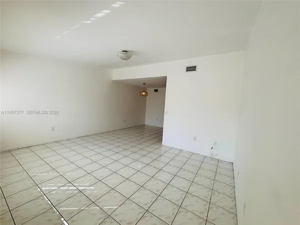 $2,350 | 6992 Northwest 166 Terrace, Unit 1704, Miami Lakes, FL 33014