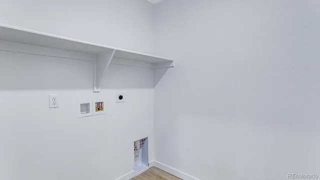 a picture of a floor plan