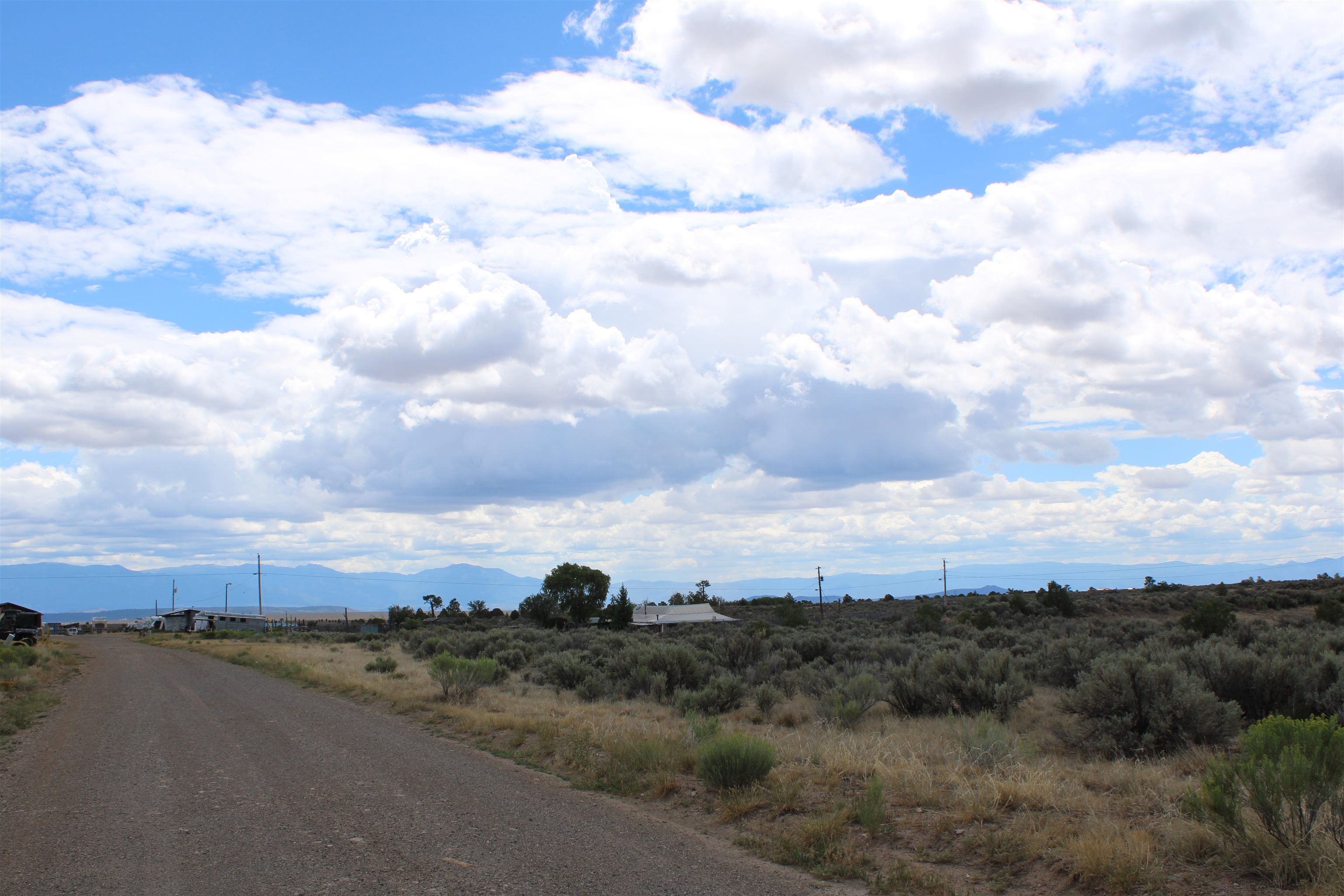6 Sagebrush Road Cerro, NM 87519 - Photo 7 of 38
