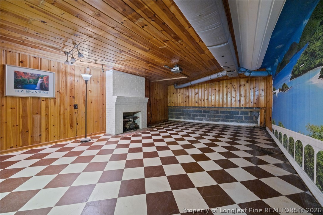 905 Riverside Boulevard Lumberton, NC 28358 - Photo 30 of 45