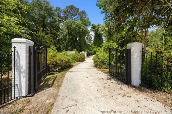 $299,000 | 905 Riverside Boulevard, Lumberton, NC 28358