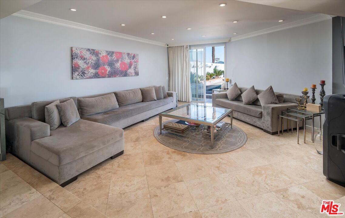 1975 Deermont Road Glendale, CA 91207 - Photo 14 of 42 a living room with furniture and a couch