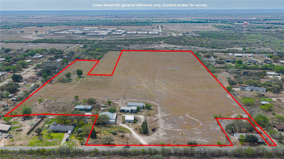 2606 Old St Marys Road Beeville, TX 78102 - Photo 3 of 12