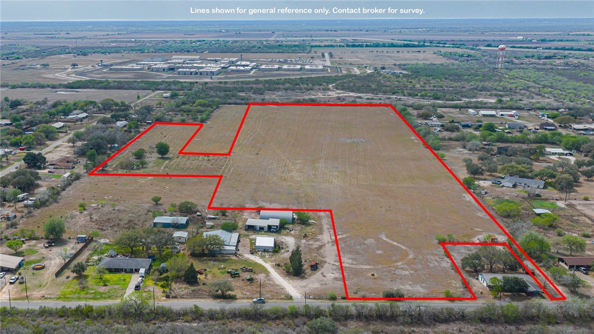 2606 Old St Marys Road Beeville, TX 78102 - Photo 4 of 12