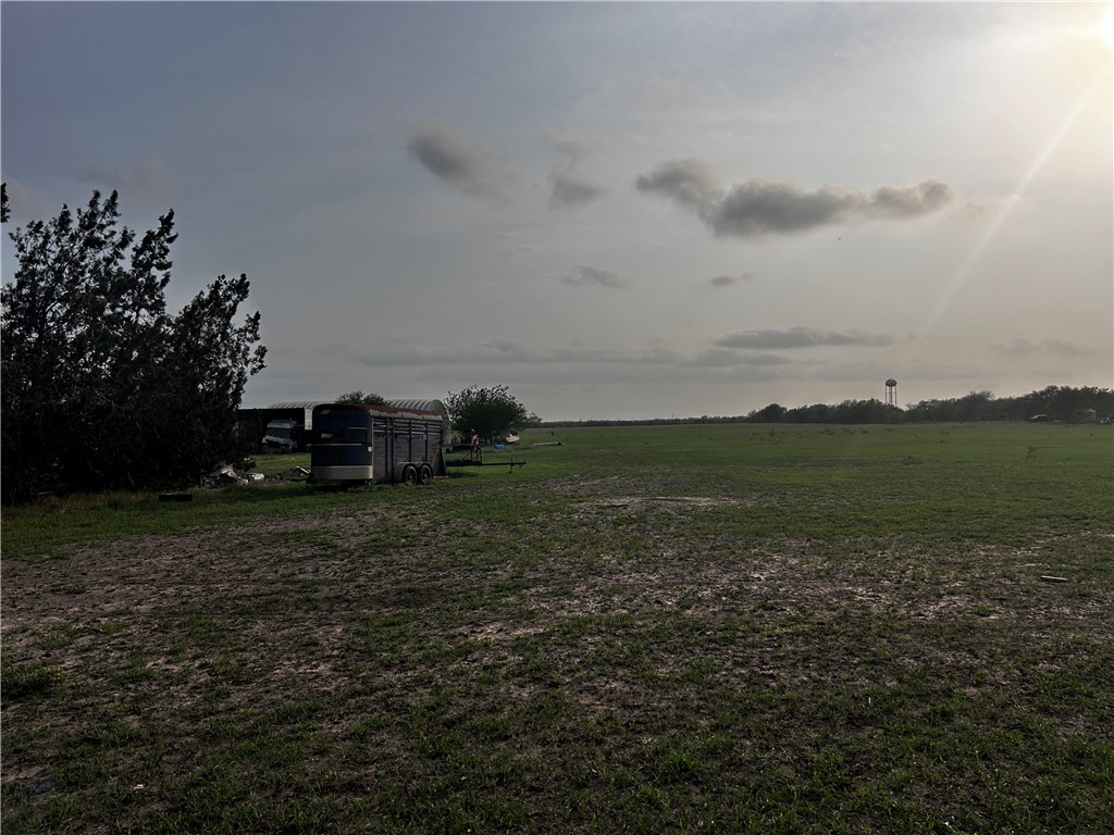 2606 Old St Marys Road Beeville, TX 78102 - Photo 5 of 12