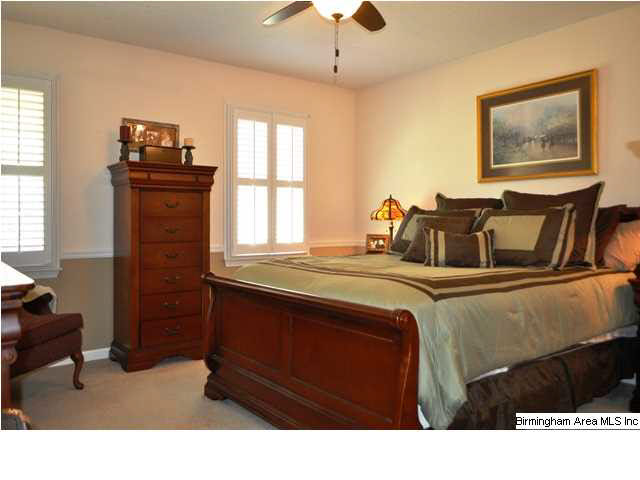 930 5th Court Northwest Alabaster, AL 35007 - Photo 14 of 32