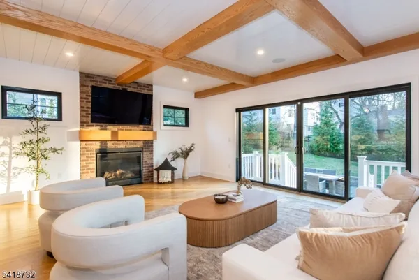 $3,050,000 | 25 Greenwood Avenue, Chatham, NJ 07928