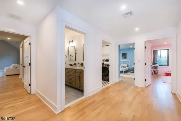 $3,050,000 | 25 Greenwood Avenue, Chatham, NJ 07928