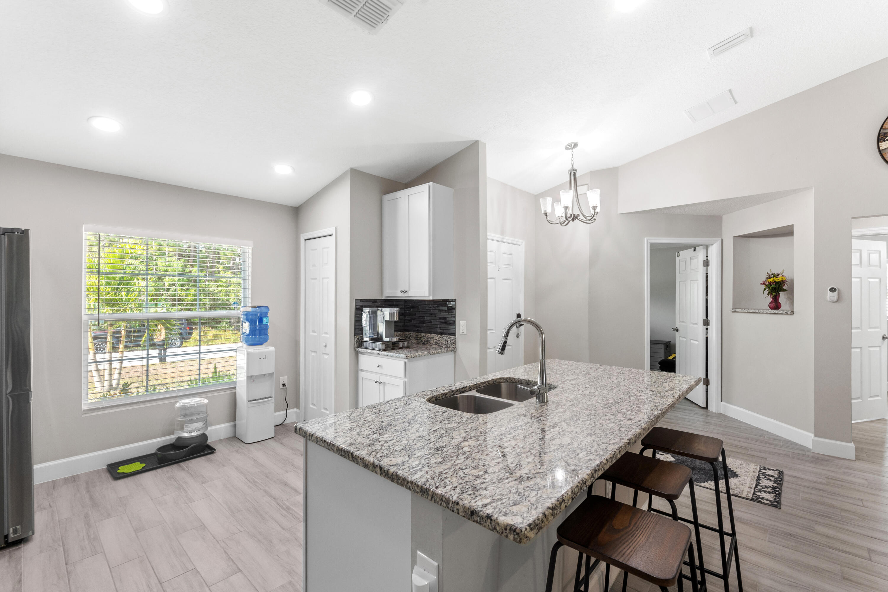 587 Plumbago Road Northwest Palm Bay, FL 32907 - Photo 16 of 42 16-Image16