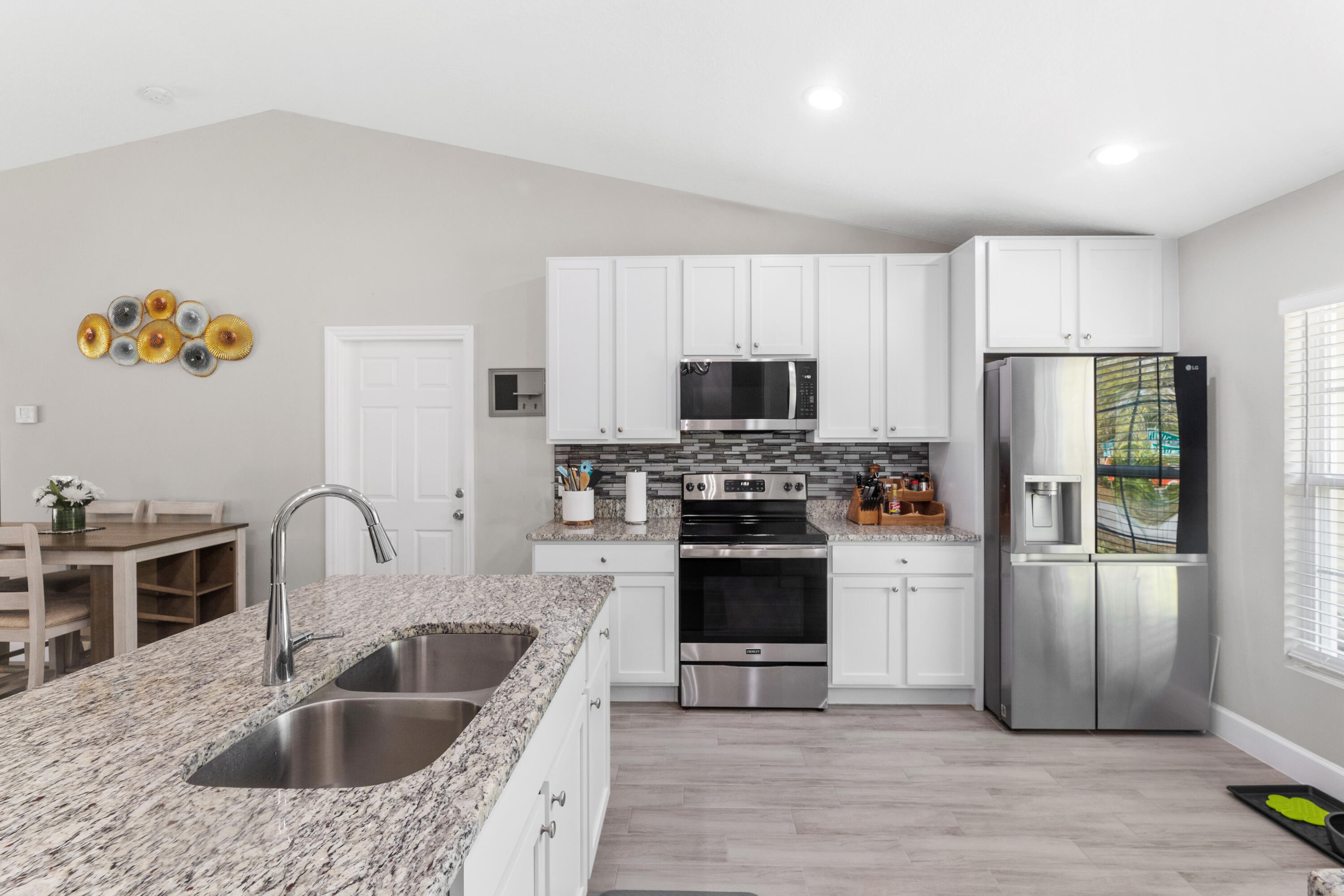 587 Plumbago Road Northwest Palm Bay, FL 32907 - Photo 18 of 42 18-Image18