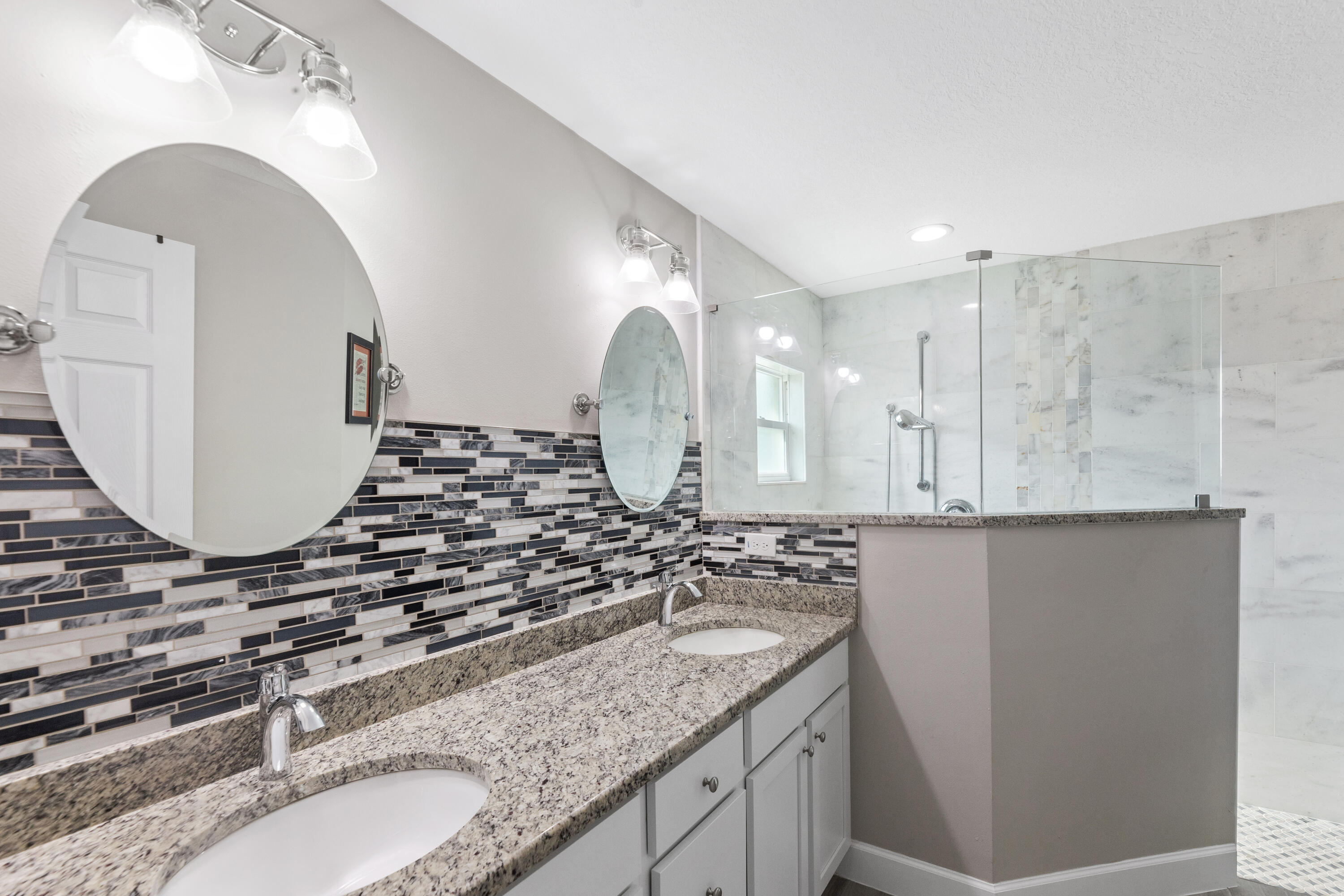 587 Plumbago Road Northwest Palm Bay, FL 32907 - Photo 29 of 42 29-Image29