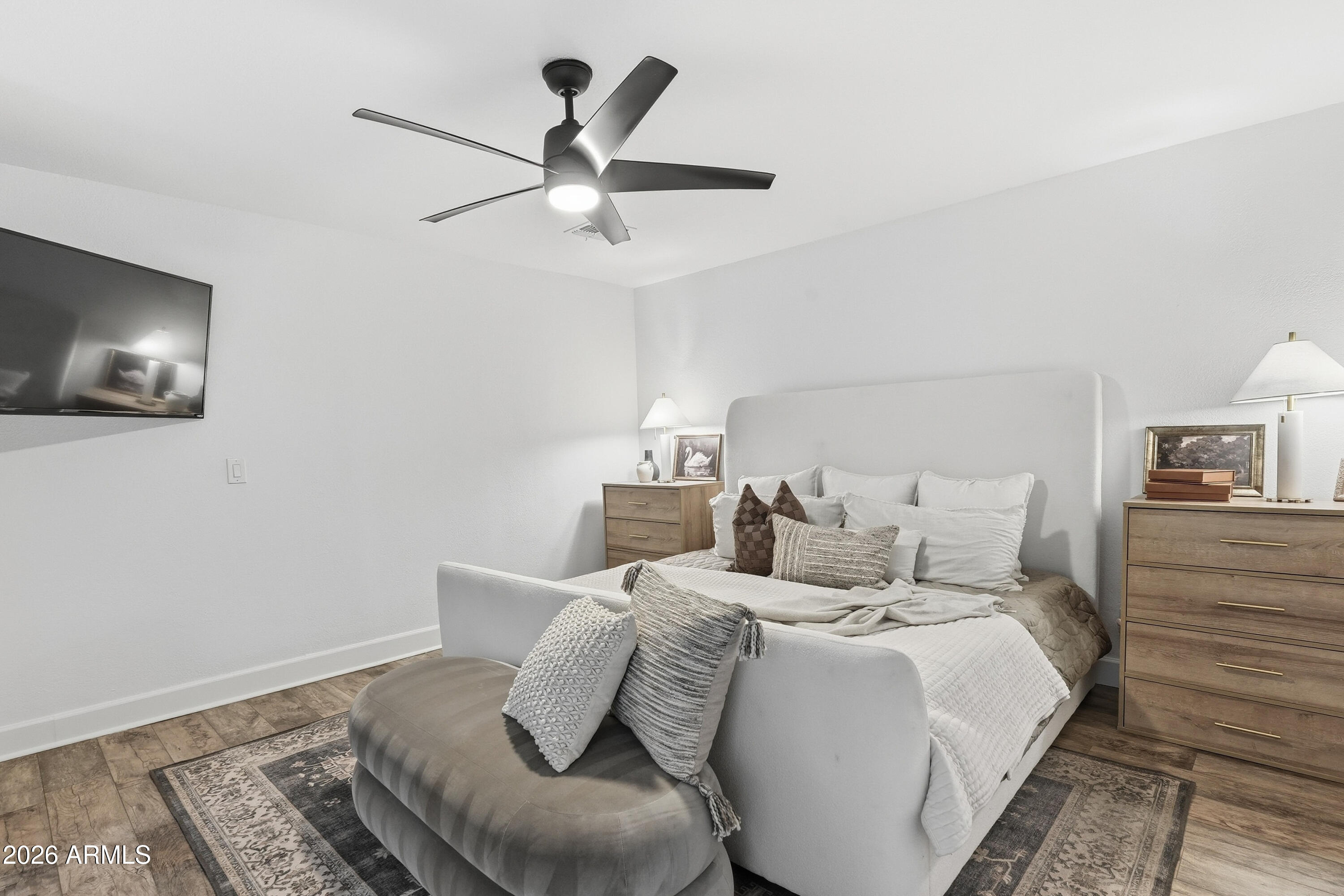 2266 East Willis Road Gilbert, AZ 85297 - Photo 17 of 95
